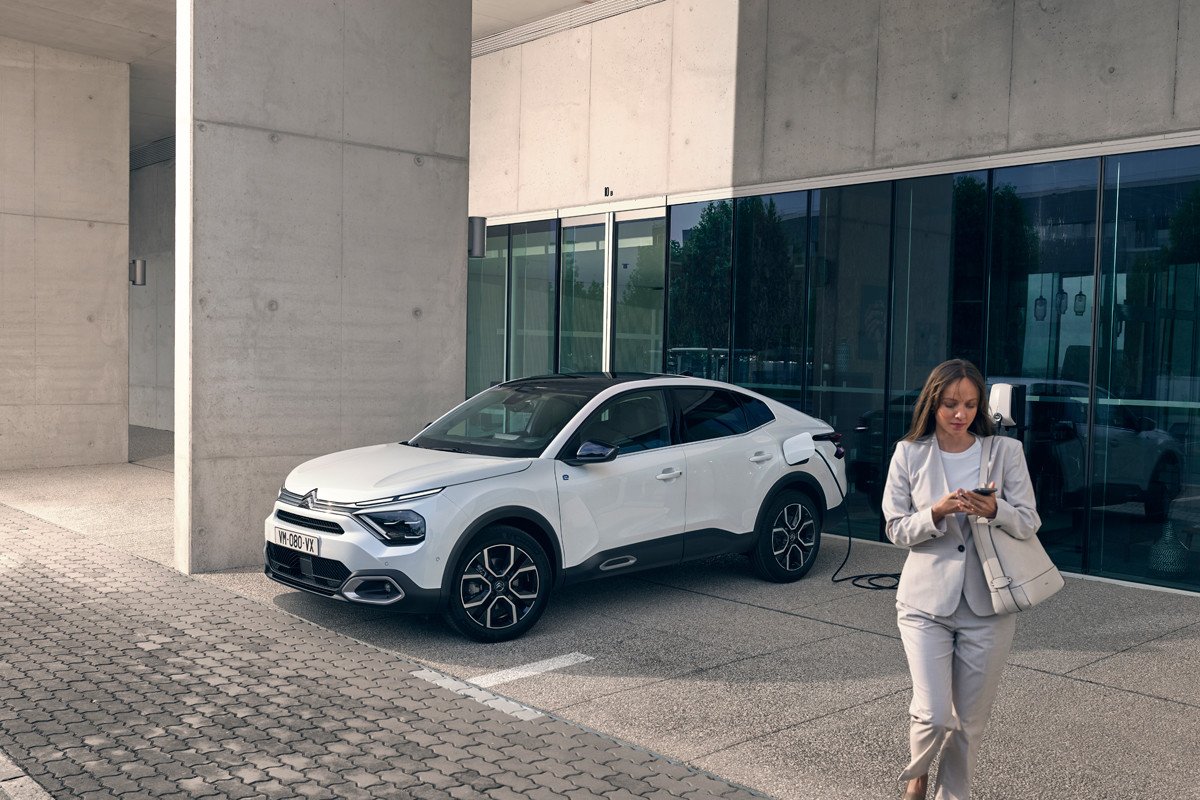 Nuevo Citroën C4 X: ahora con carrocería de berlina