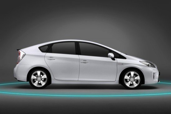 Nuevo Toyota Prius 2012: mejoras estéticas y de equipamiento.