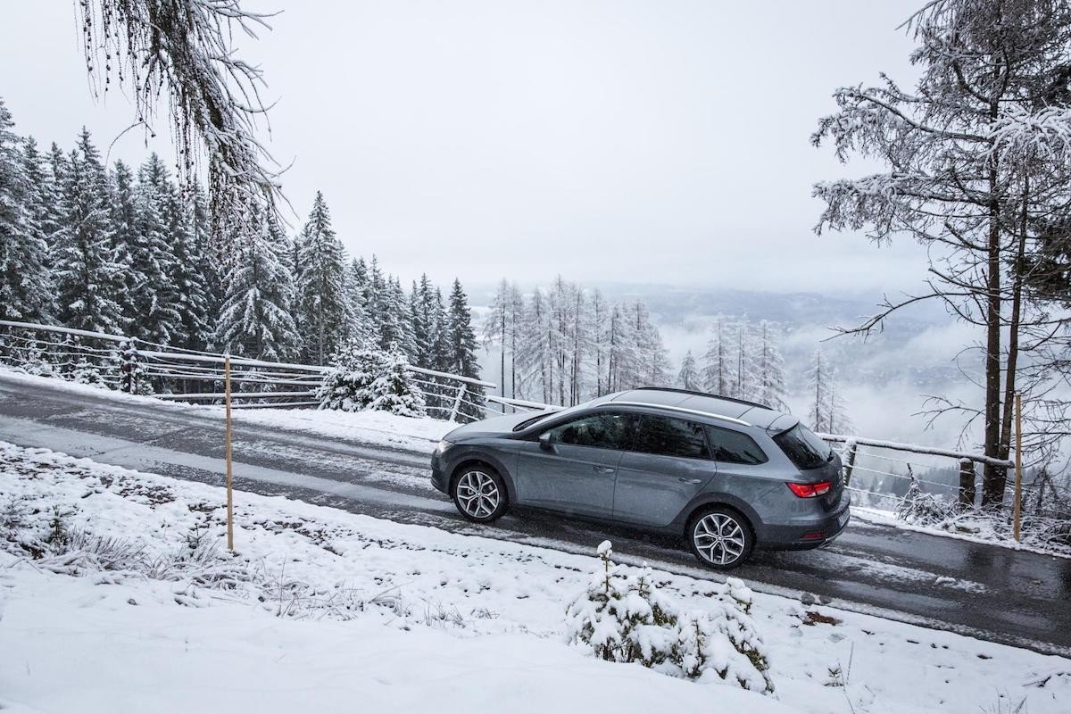 10 claves para conducir con placas de hielo y nieve