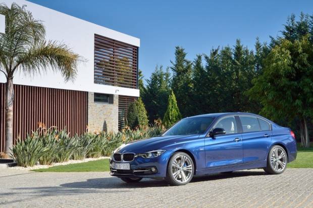 Precios para el BMW Serie 3 Berlina y Touring: desde 32.600 euros
