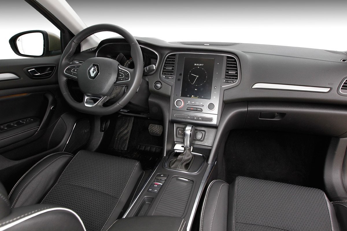 Prueba Renault Megane Sport Tourer ¿Qué motor y equipamiento es mejor?