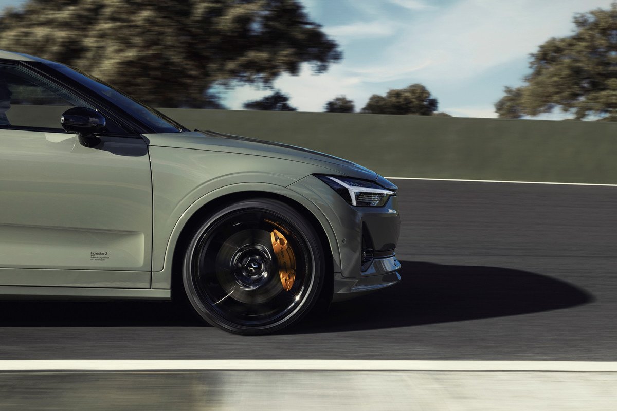 Polestar lanza la segunda edición limitada para el 2: así es el BST edition 230