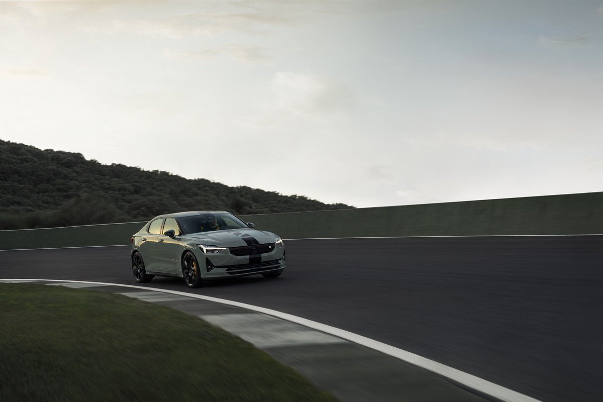 Polestar lanza la segunda edición limitada para el 2: así es el BST edition 230