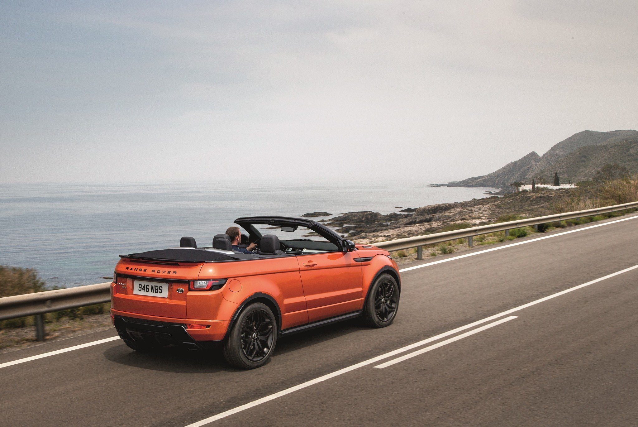 Nuevo Range Rover Convertible: fotos, ficha técnica, equipamiento, gama y precio