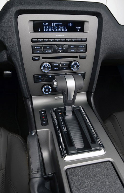 Ford Mustang GT 2011, un caballo con el empuje de 412 CV