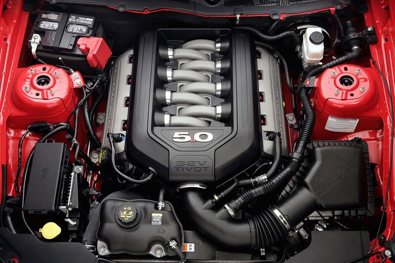 Ford Mustang GT 2011, un caballo con el empuje de 412 CV