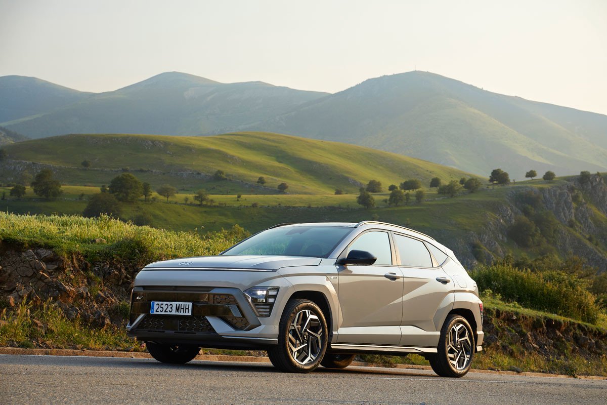 Probamos el nuevo Hyundai Kona 2023: gama, precios, descuentos y línea futurista