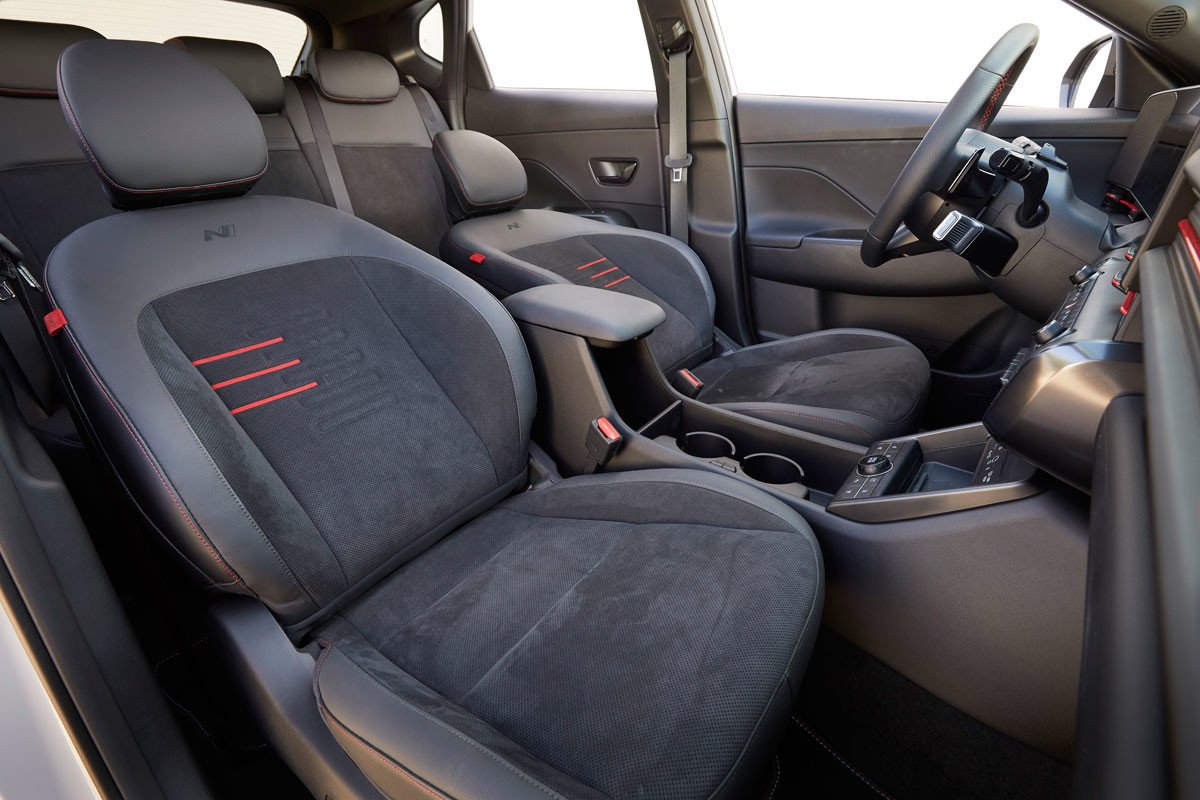 Probamos el nuevo Hyundai Kona 2023: gama, precios, descuentos y línea futurista