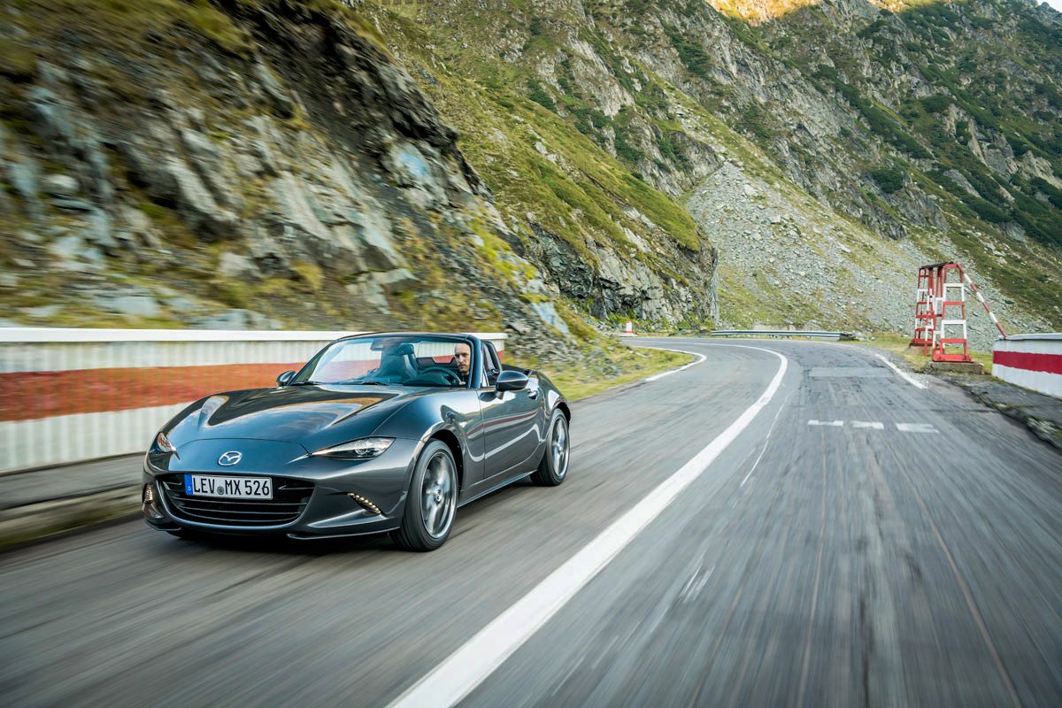 Probamos el nuevo Mazda MX-5 2019 en la carretera más divertida del Mundo	