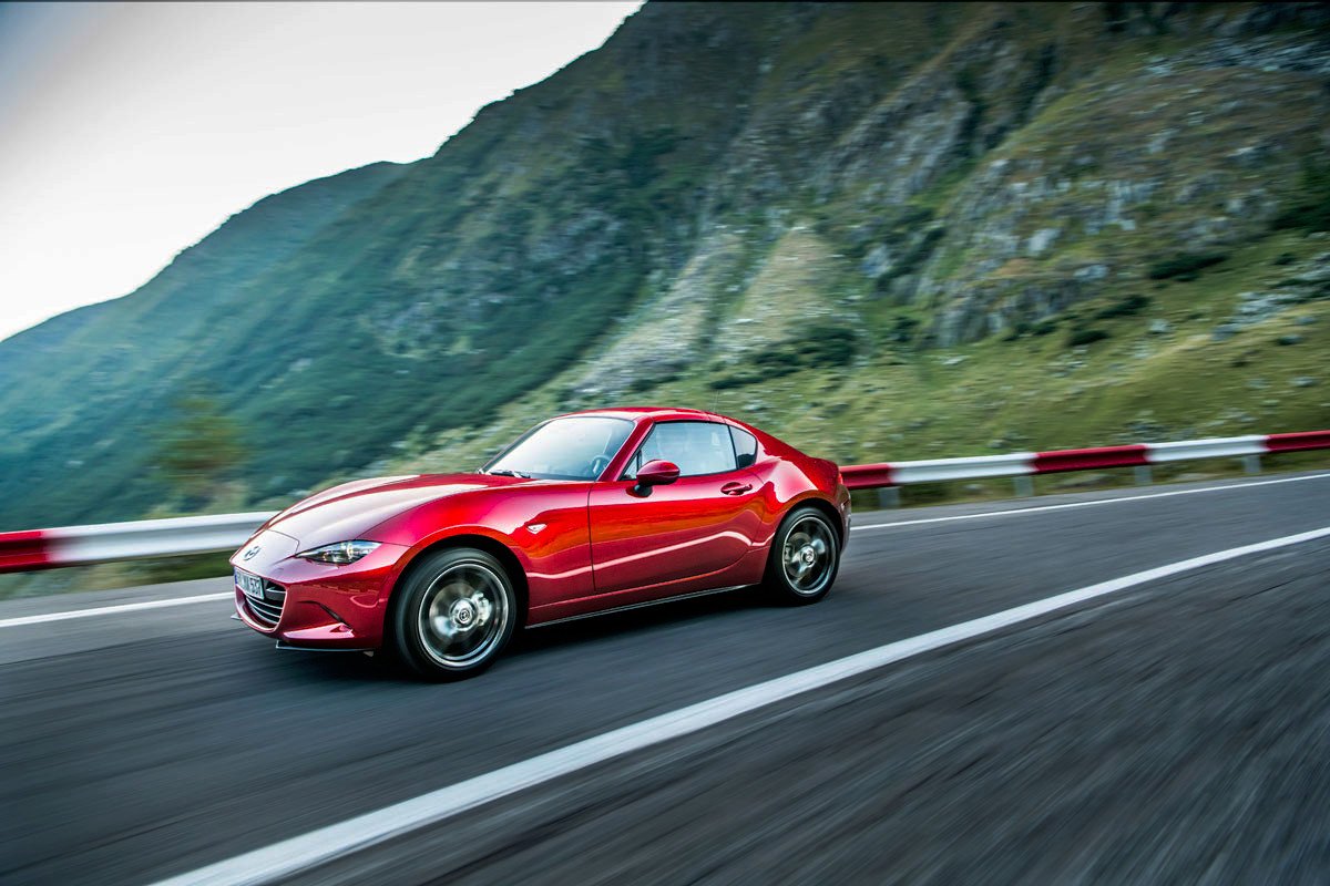 Probamos el nuevo Mazda MX-5 2019 en la carretera más divertida del Mundo	