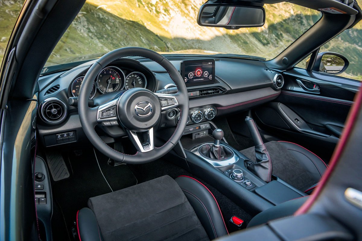 Probamos el nuevo Mazda MX-5 2019 en la carretera más divertida del Mundo	