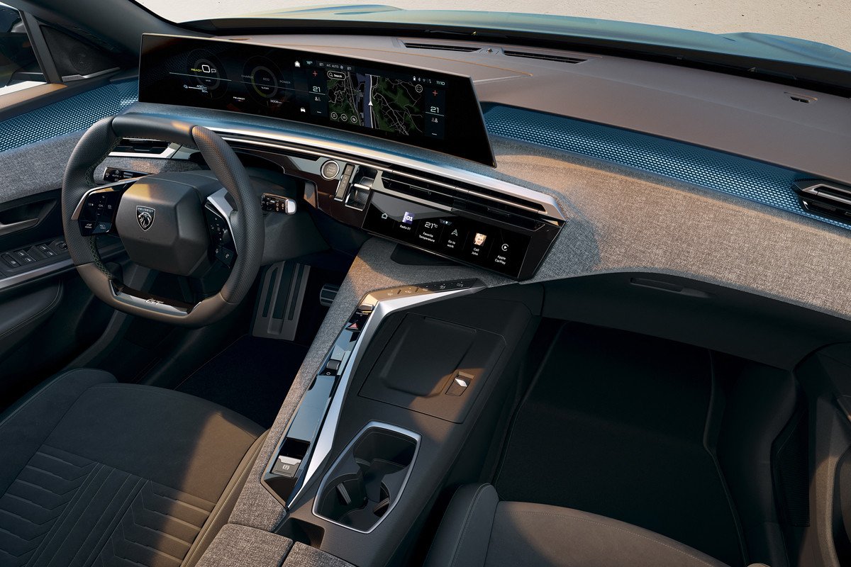 Primeras imágenes exteriores e interiores del nuevo Peugeot E-3008