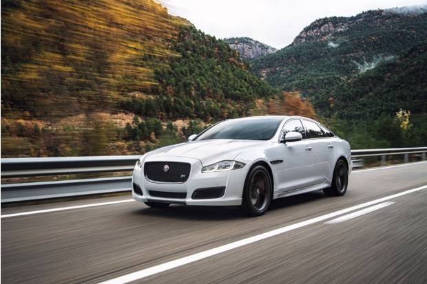 Nuevo Jaguar XJ 2016, actualización de diseño, motores y equipamiento