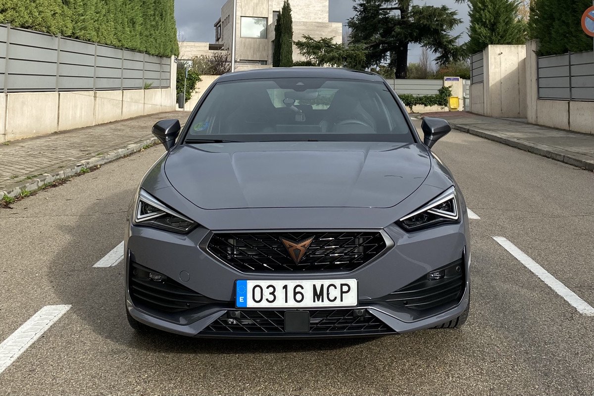 CUPRA Leon eTSI 150