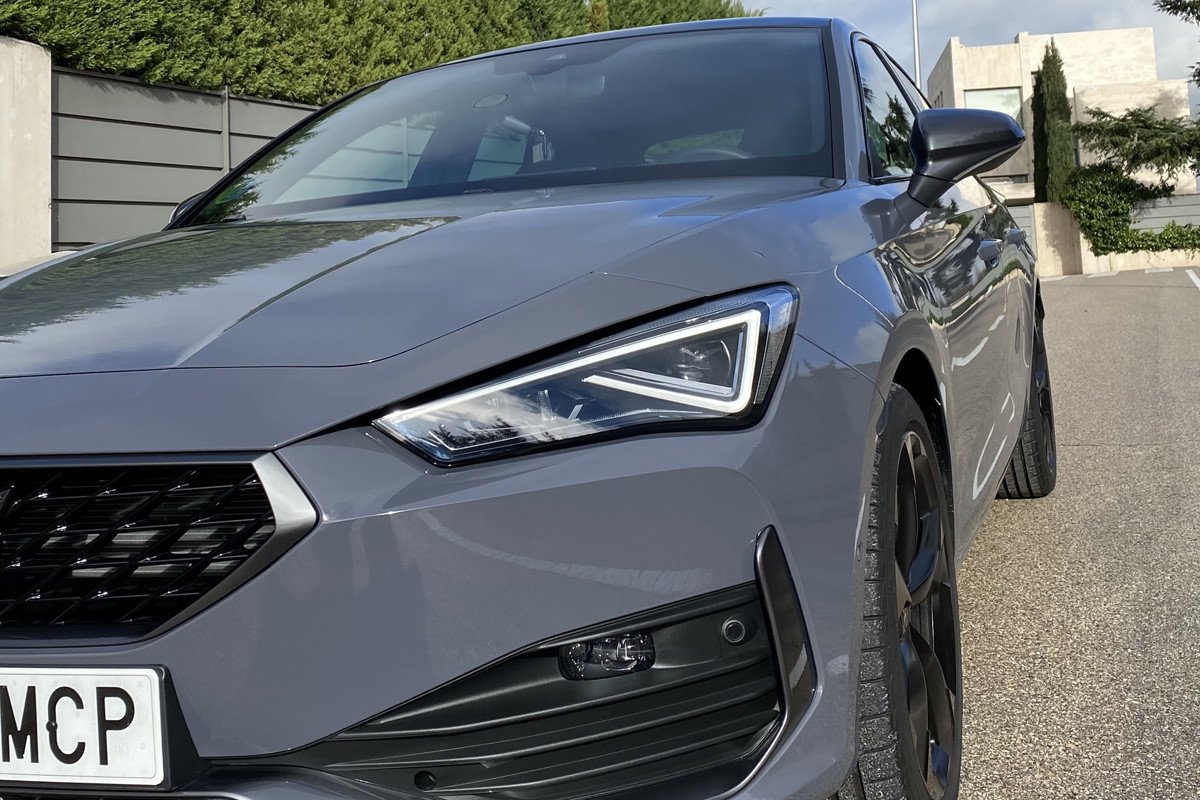 CUPRA Leon eTSI 150