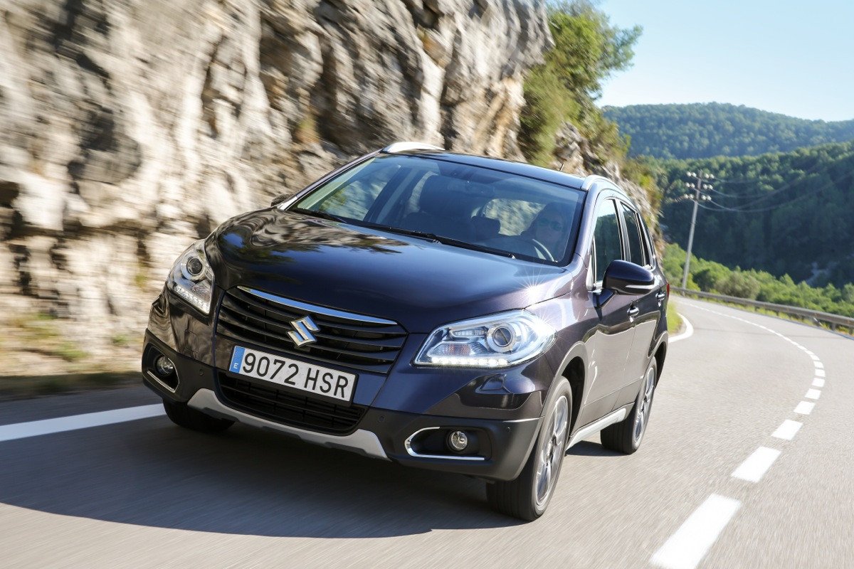 Nuevo Suzuki S-Cross frente al Nissan Qashqai