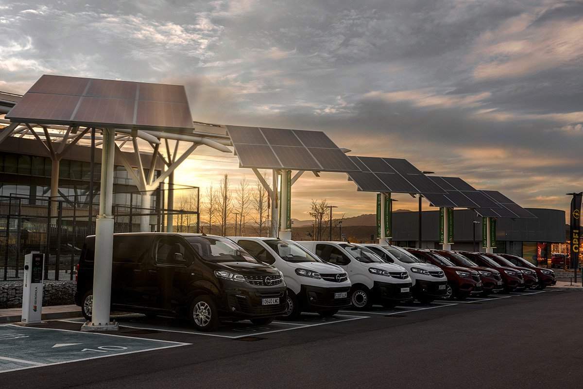 Prueba gama eléctrica de vehículos comerciales de Opel