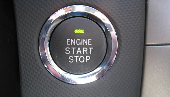 ¿Funciona el aire acondicionado con el start-stop?