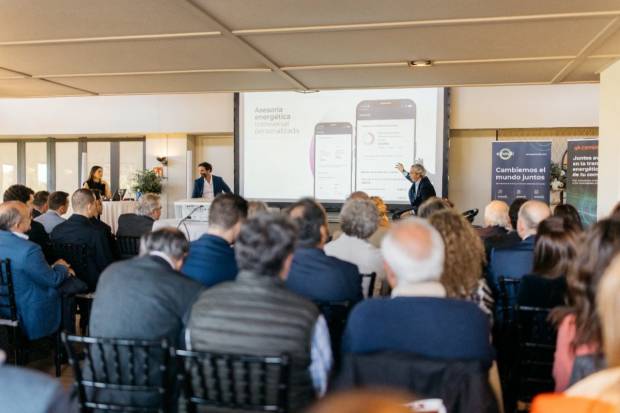 La nueva aplicación para gestionar servicios de energía de emovili: emovili Connect