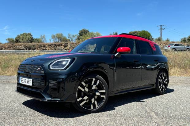 Prueba Mini Countryman Eléctrico 2024: precio, autonomía ¿es aún un Mini de verdad?