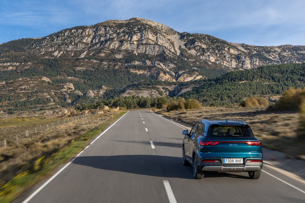 Prueba BYD Atto 2 DM-I