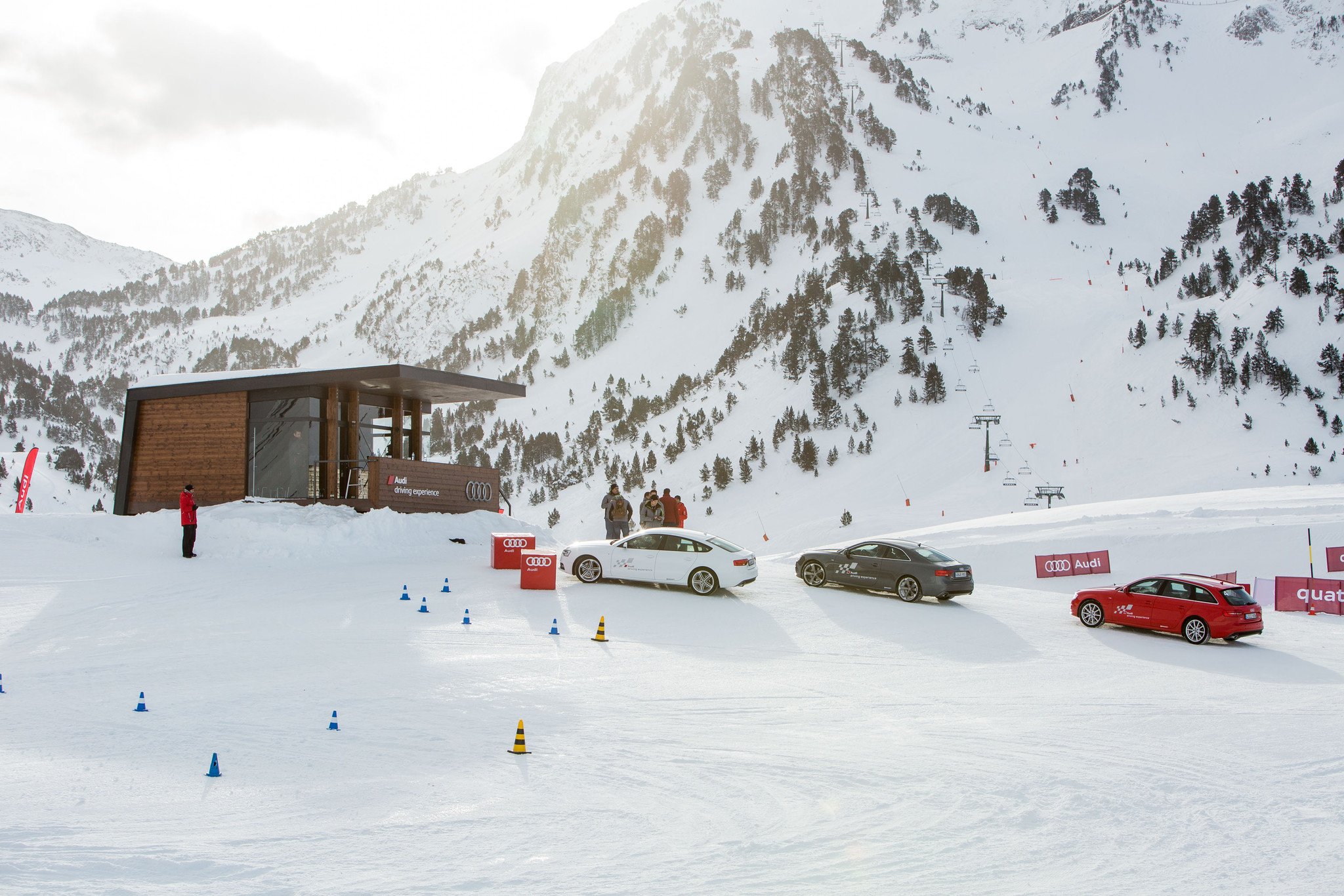 Audi Winter Driving Experience: Cursos de conducción segura en hielo y nieve