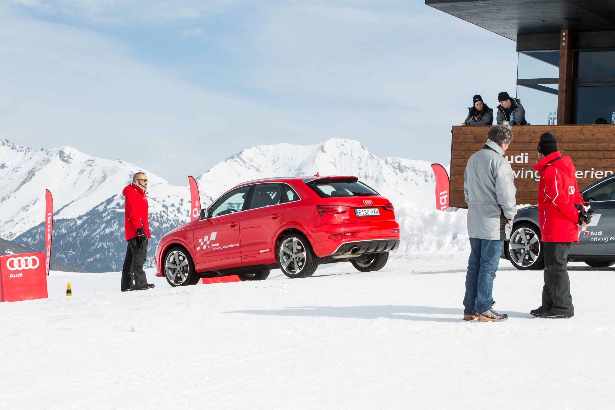 Audi Winter Driving Experience: Cursos de conducción segura en hielo y nieve