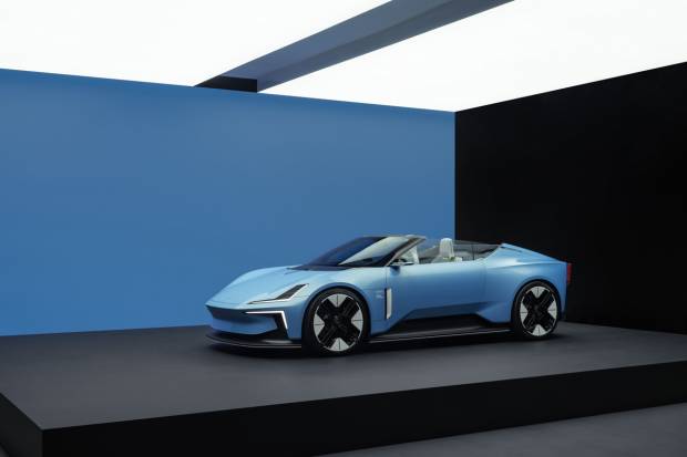 El prototipo Polestar O2 se convertirá en real en 2026 y se llamará Polestar 6
