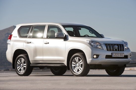 Toyota Land Cruiser 2012, mejoras de equipamiento