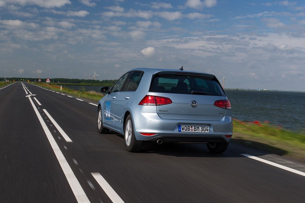 Prueba: Volkswagen Golf Bluemotion, tres litros de consumo y buen precio