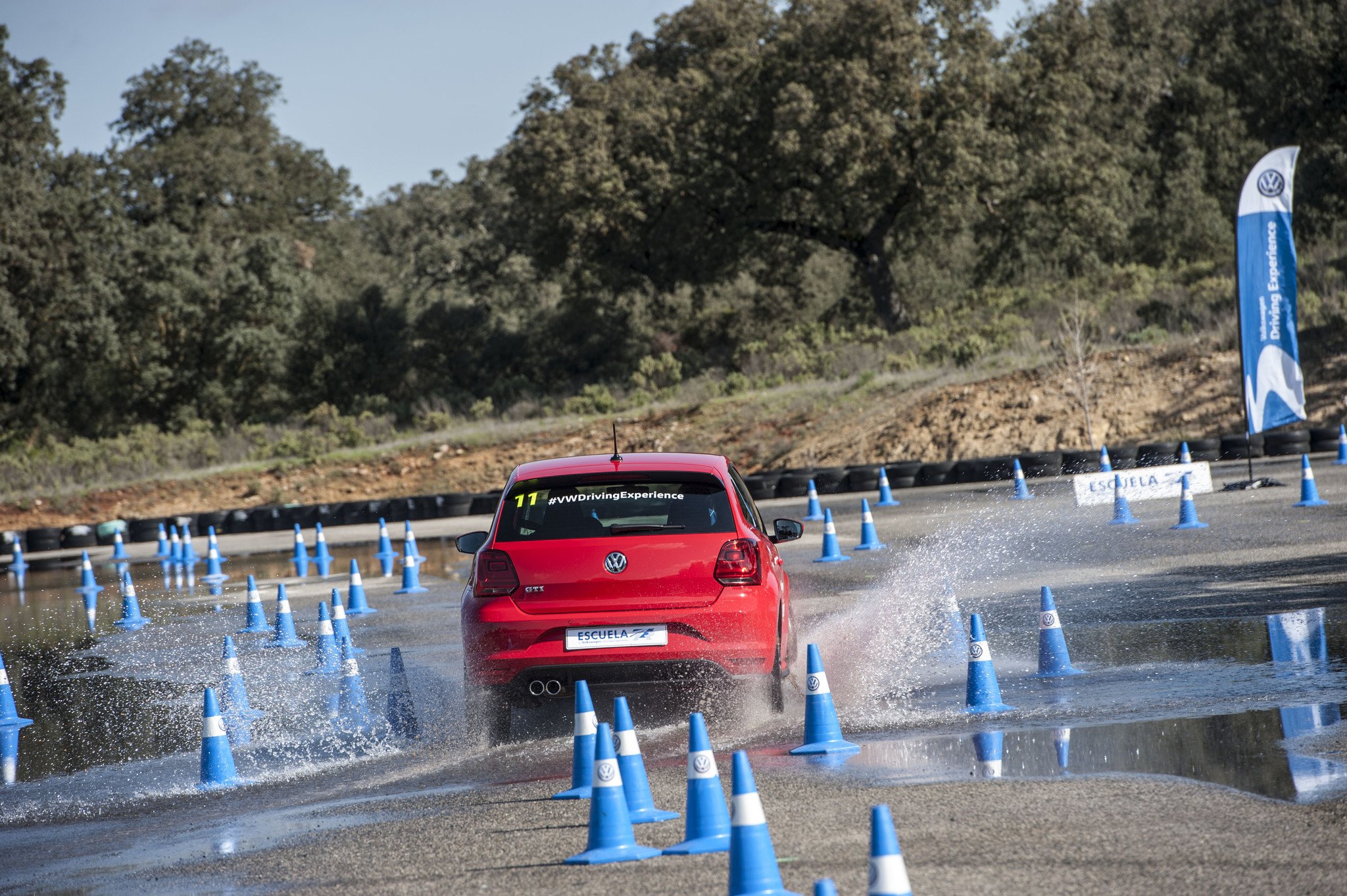 Curso de conducción Volkswagen para jóvenes