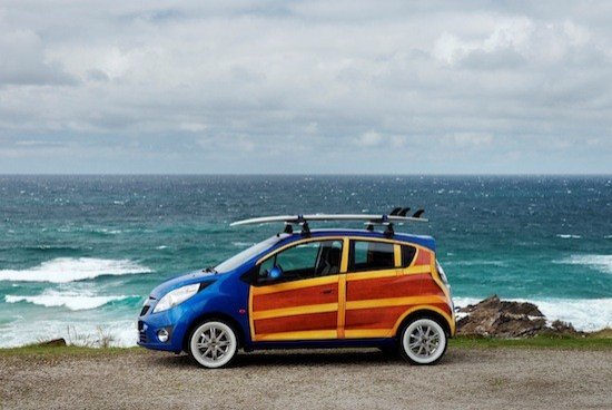 Chevrolet Spark Woody, el coche para los surferos