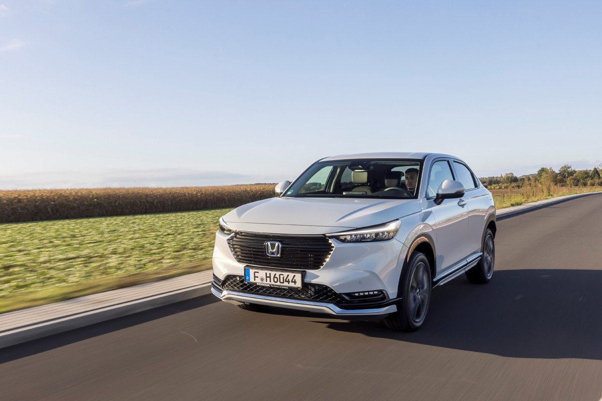 Prueba: Nuevo Honda HR-V e:HEV 2022: opinión, precios, claves