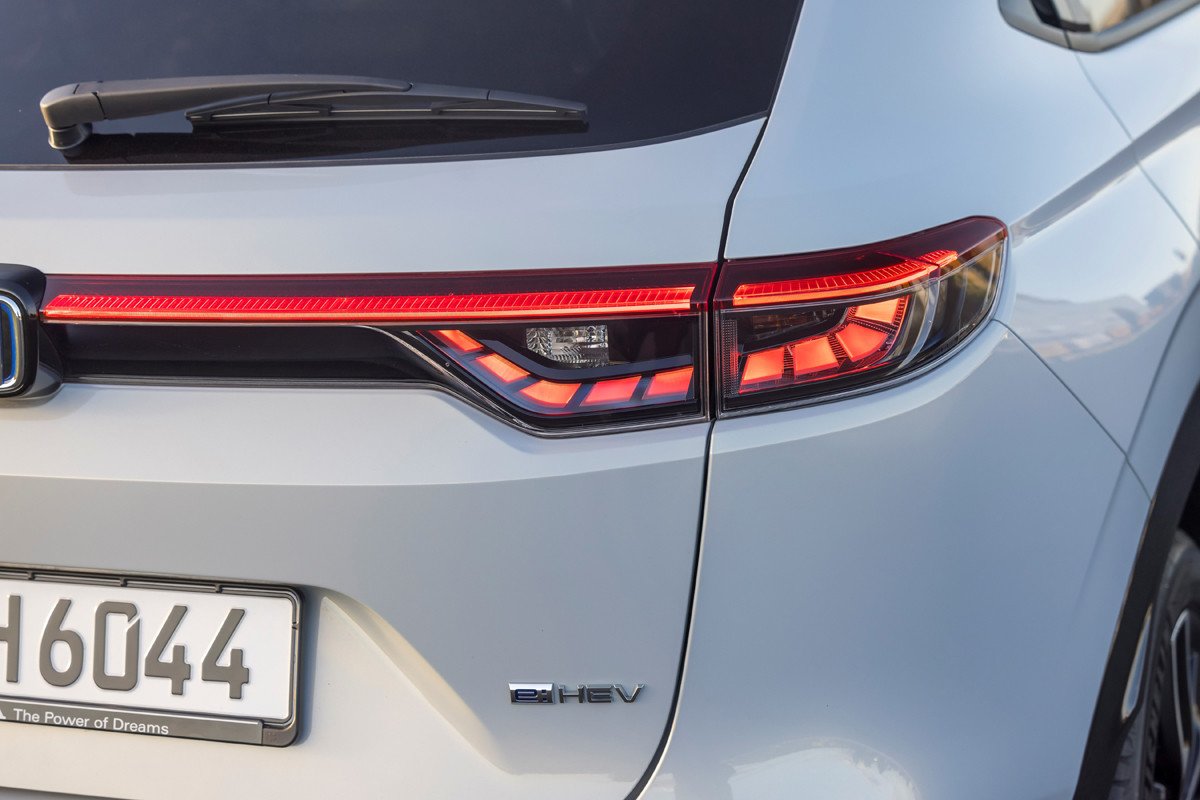 Prueba: Nuevo Honda HR-V e:HEV 2022: opinión, precios, claves
