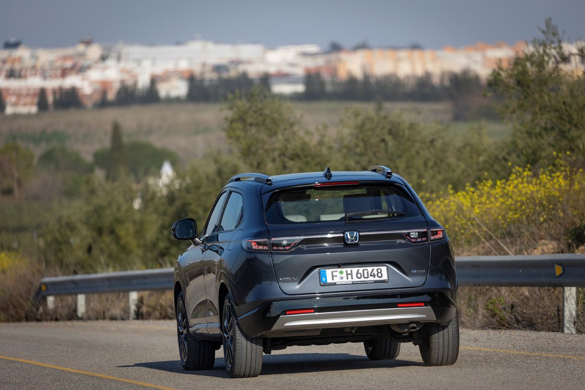 Prueba: Nuevo Honda HR-V e:HEV 2022: opinión, precios, claves