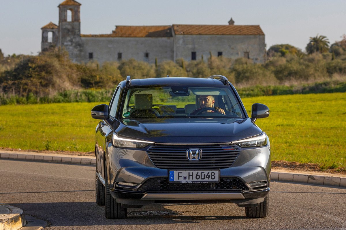 Prueba: Nuevo Honda HR-V e:HEV 2022: opinión, precios, claves