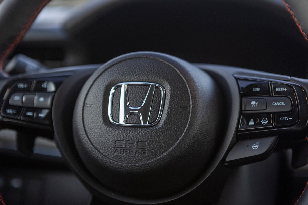 Prueba: Nuevo Honda HR-V e:HEV 2022: opinión, precios, claves