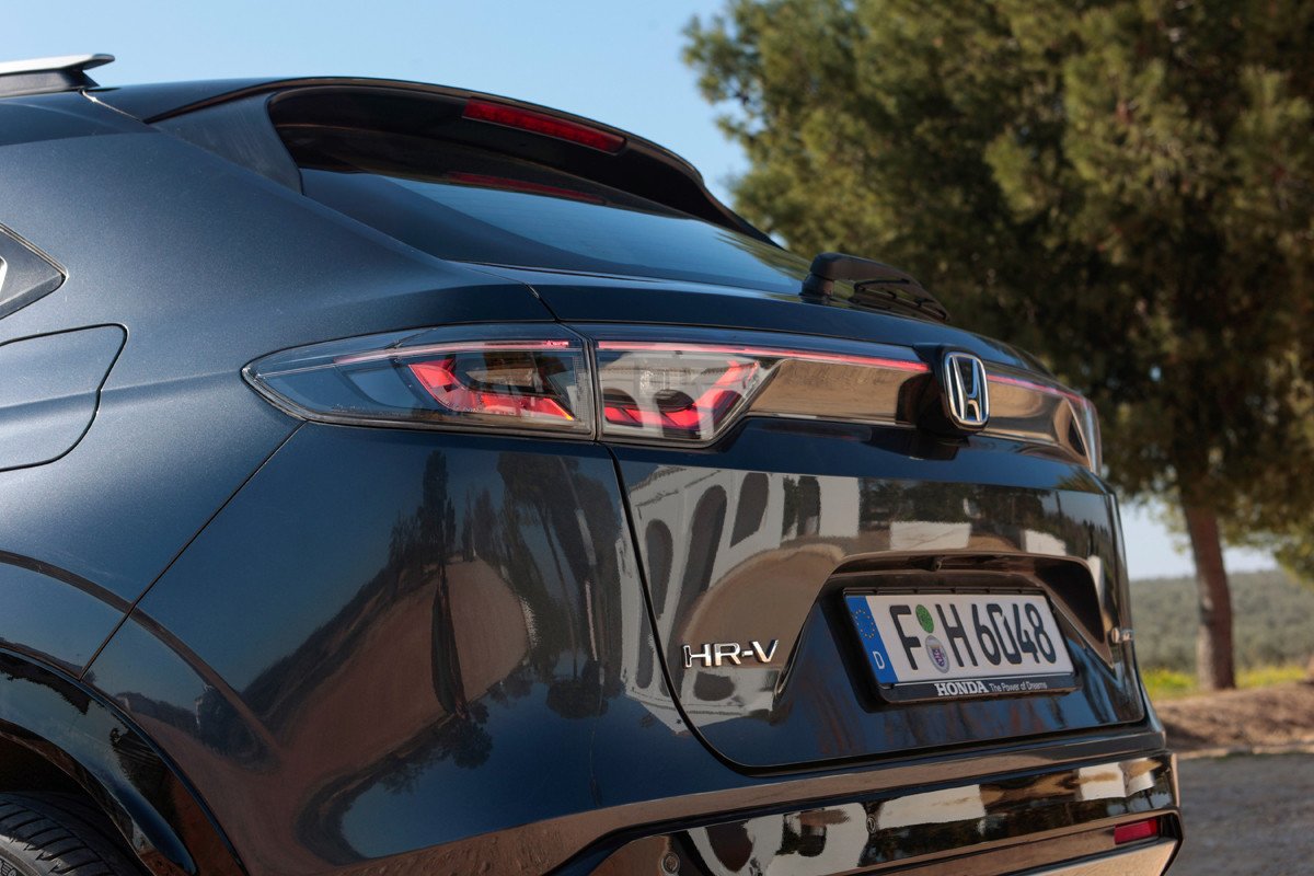 Prueba: Nuevo Honda HR-V e:HEV 2022: opinión, precios, claves