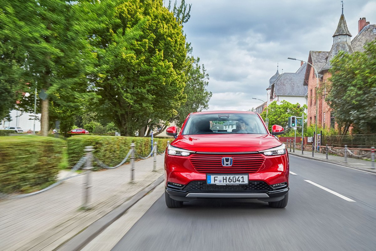 Prueba: Nuevo Honda HR-V e:HEV 2022: opinión, precios, claves