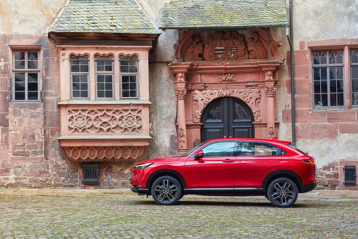 Prueba: Nuevo Honda HR-V e:HEV 2022: opinión, precios, claves
