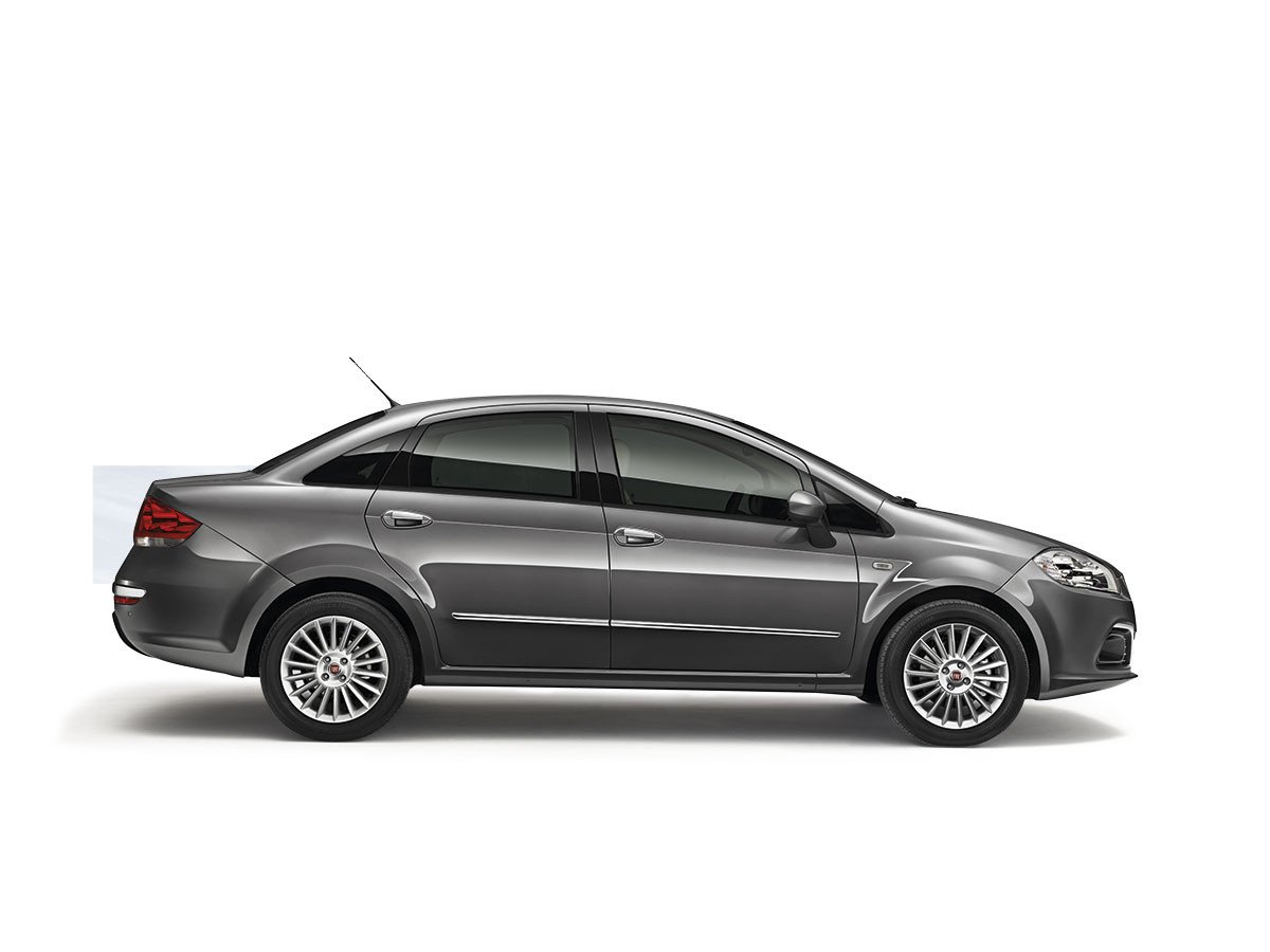 Fiat renueva su berlina media Linea para 2013