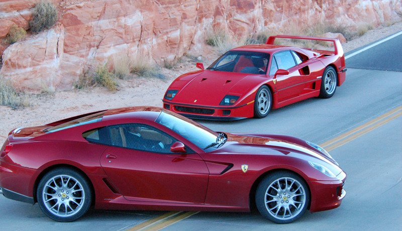 Ferrari 599 GTB Fiorano VS Ferrari F40, duelo de titanes