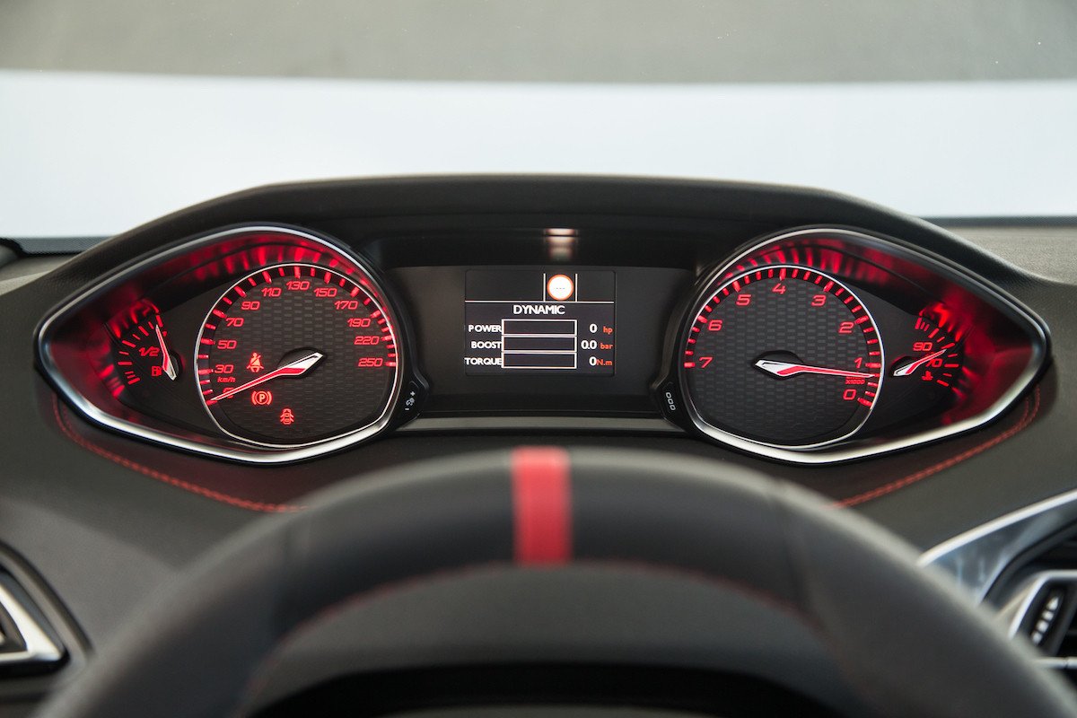 Peugeot 308 GTI, una gema entre los compactos deportivos