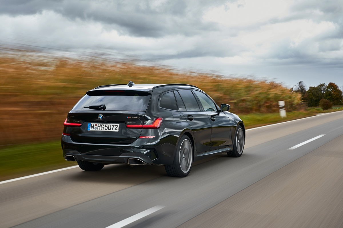 BMW Serie 3: llega la motorización M340i para sedan y touring