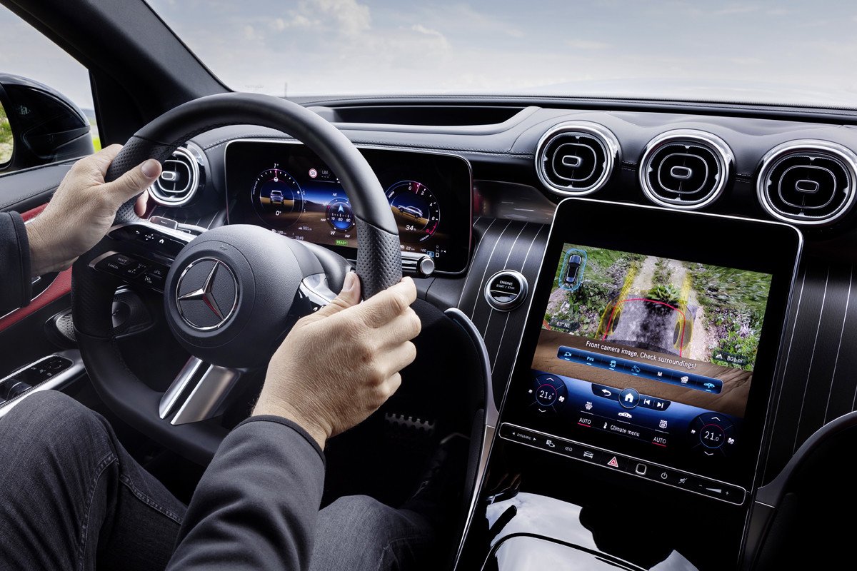 Nuevo Mercedes GLC: primeras fotos y datos del SUV alemán