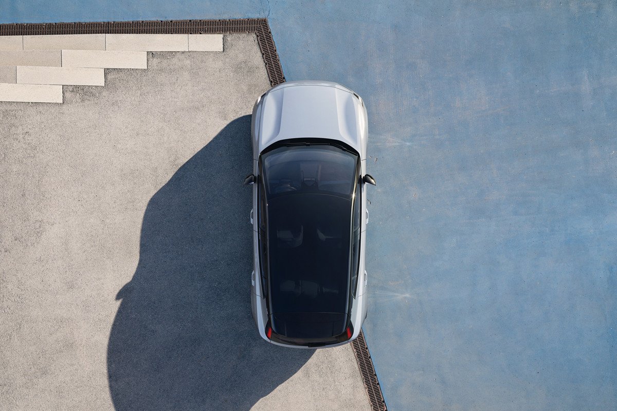 Así es el nuevo Volvo EX30: el eléctrico que está sorprendiendo por su precio tan bajo