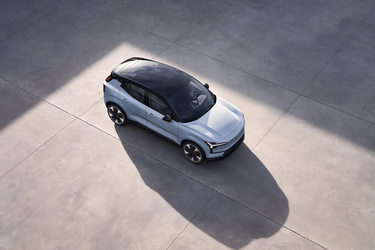 Así es el nuevo Volvo EX30: el eléctrico que está sorprendiendo por su precio tan bajo