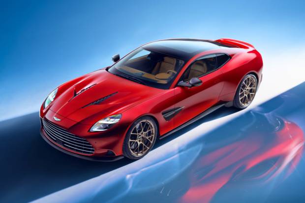 Nuevo Aston Martin Vanquish: V12 de 2 turbos y 835 cv para el más rápido de la historia