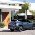5 coches 100% híbridos medianos para comprar: nuestra opinión, datos y precios