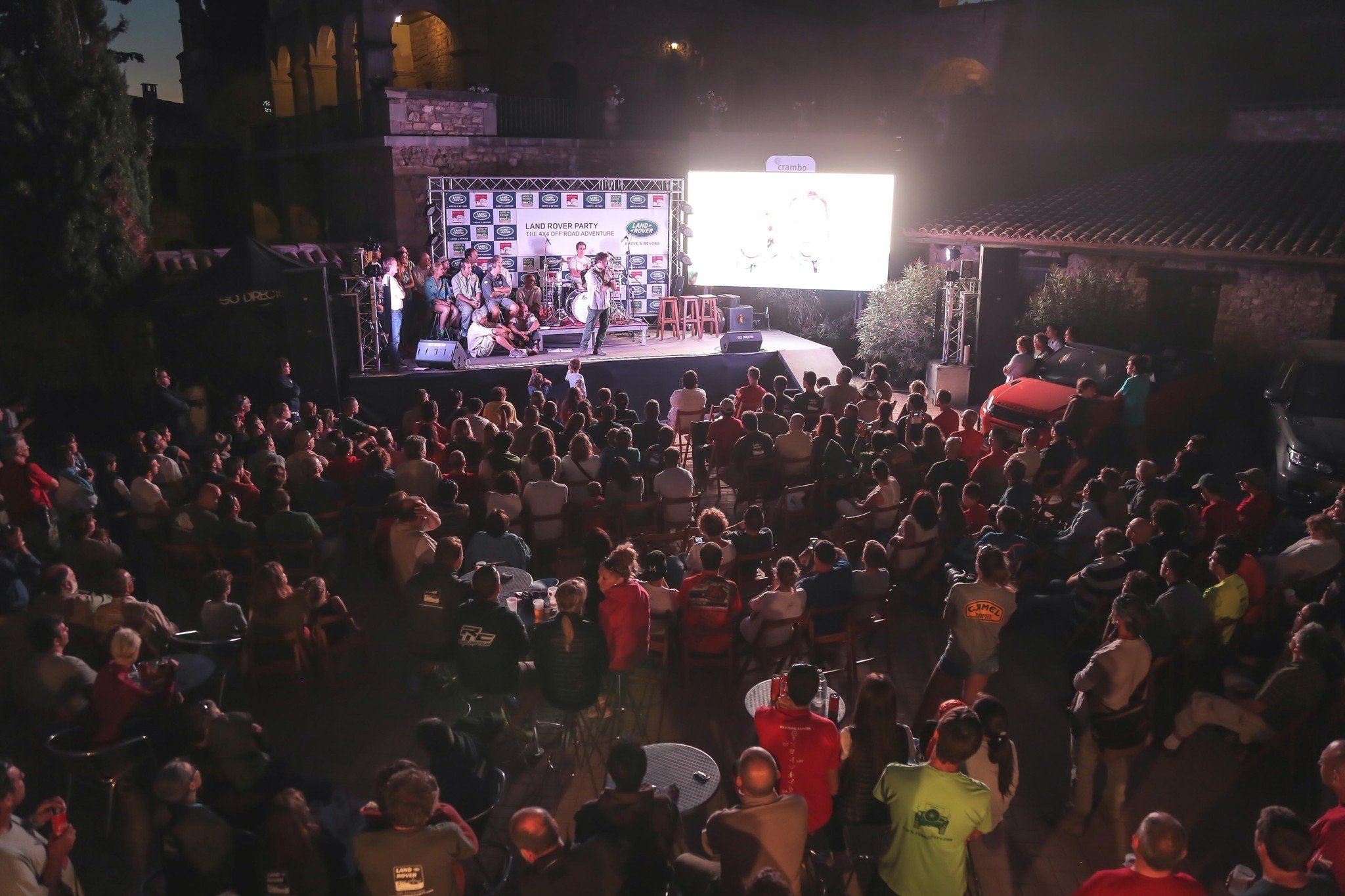 Récord de participación en el décimo aniversario de Land Rover Party